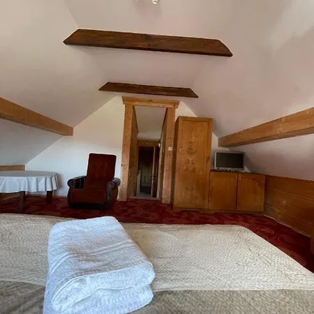 Pod Gronikami Farm stay