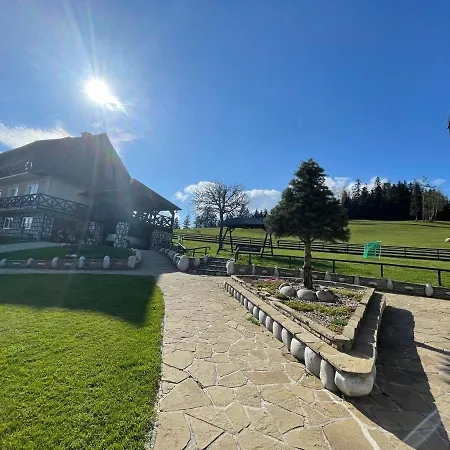 Pod Gronikami Farm stay Danielki